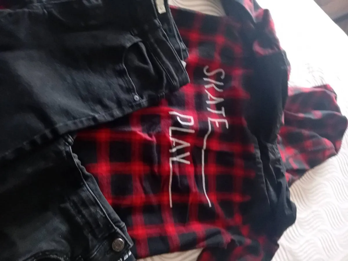 Boys bundle age 11 -12 - Image 2