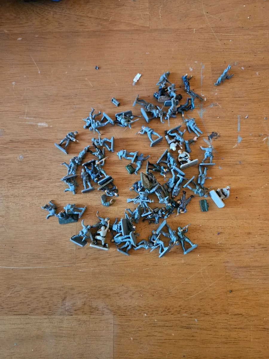 Airfix German WW2 Painted Soldiers - Image 1