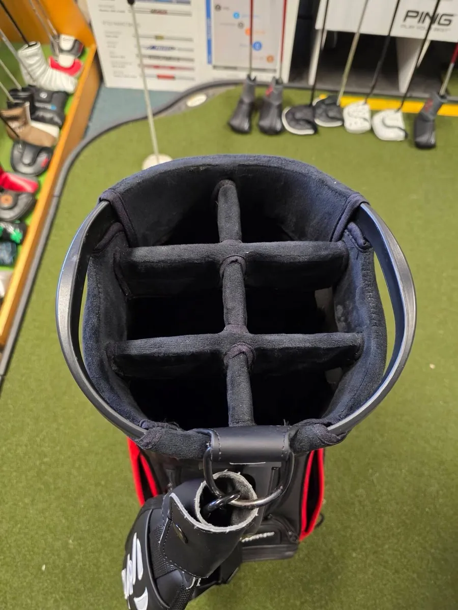 Taylormade Stealth Tour Bag - Image 4