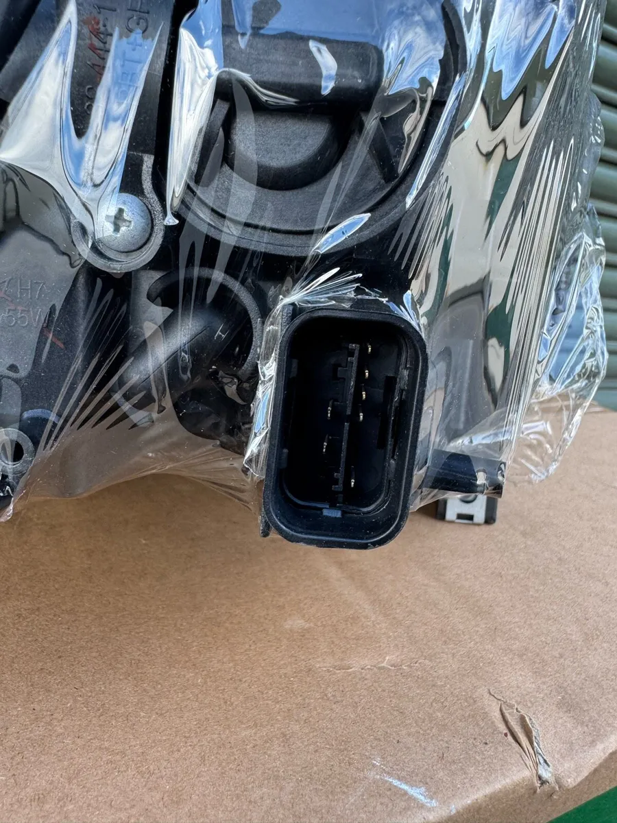 New BMW F10/F11  left lamp 444-1175LMLDEM2 - Image 4