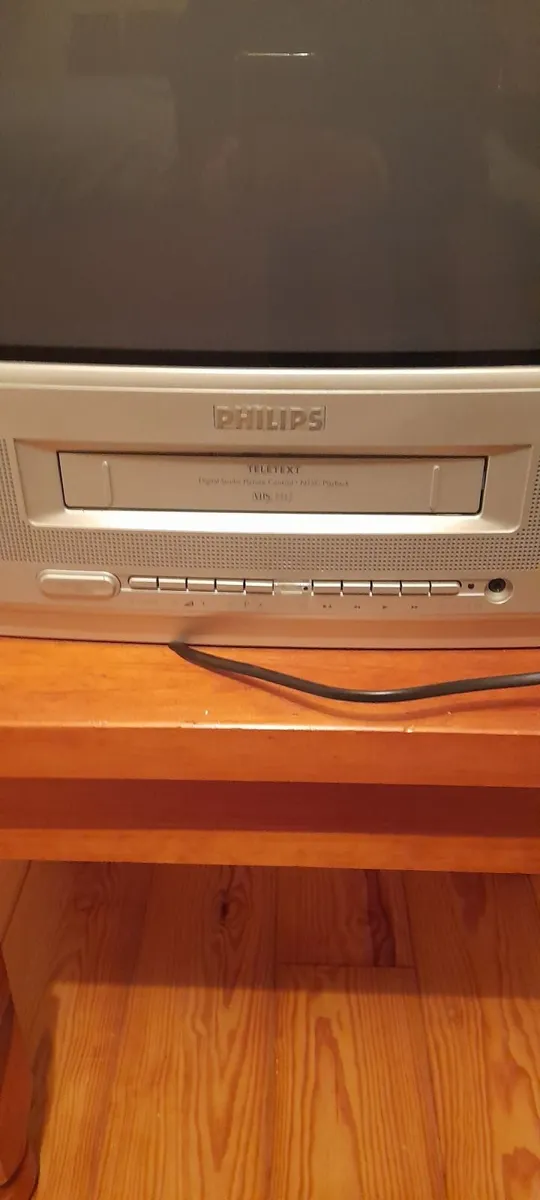 Television  with VHS player - Image 2