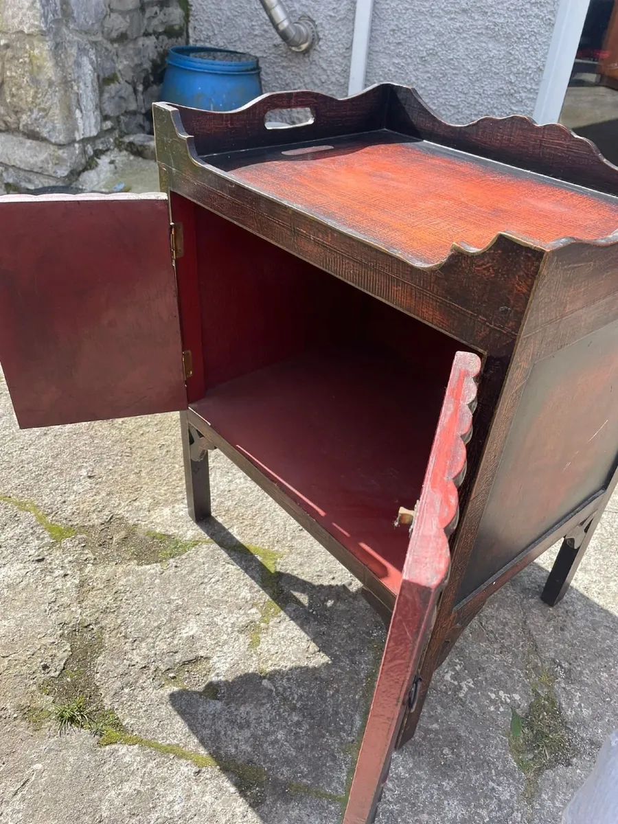 Unique 'Bookshelf'  Cabinet / Locker - Image 3