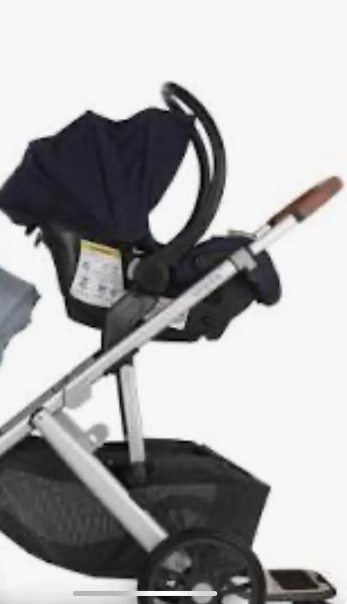 Uppababy maxi cosi car seat buggy adapters - Image 1