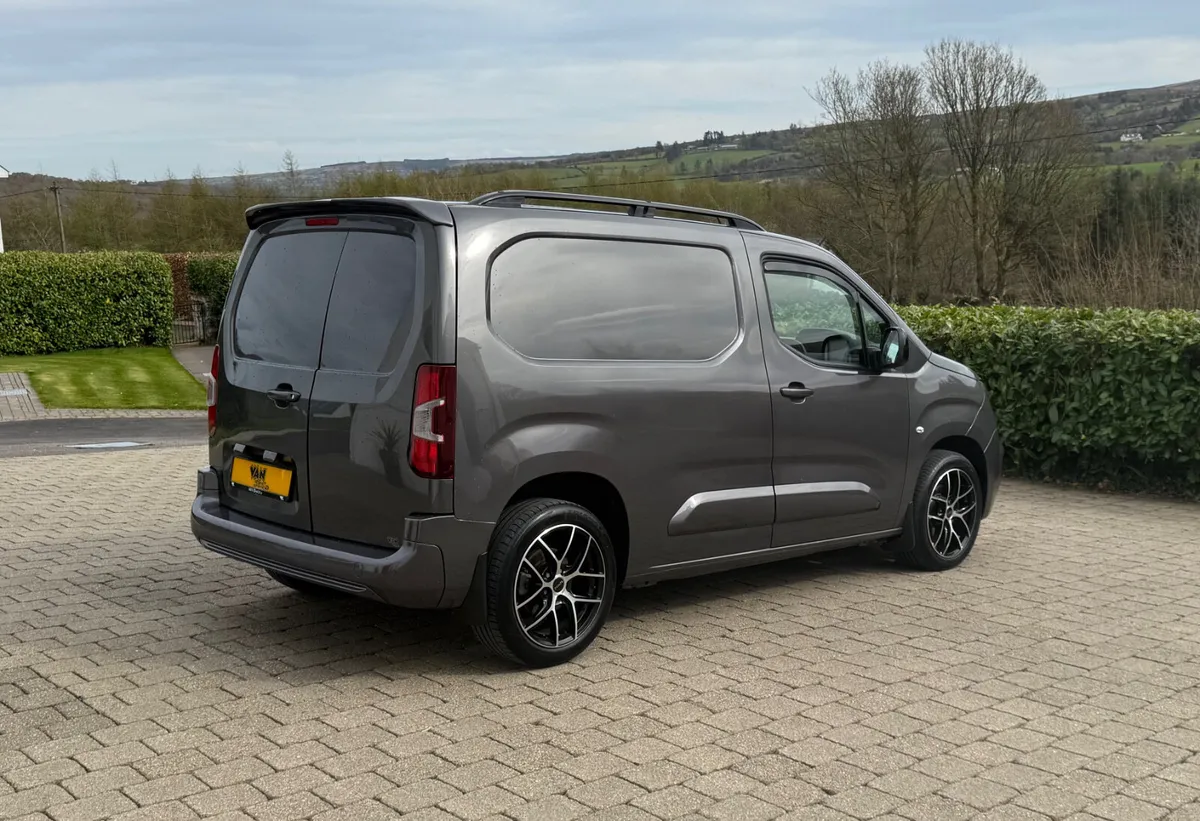 2022 Peugeot Partner Professional 100bhp NO VAT!! - Image 4