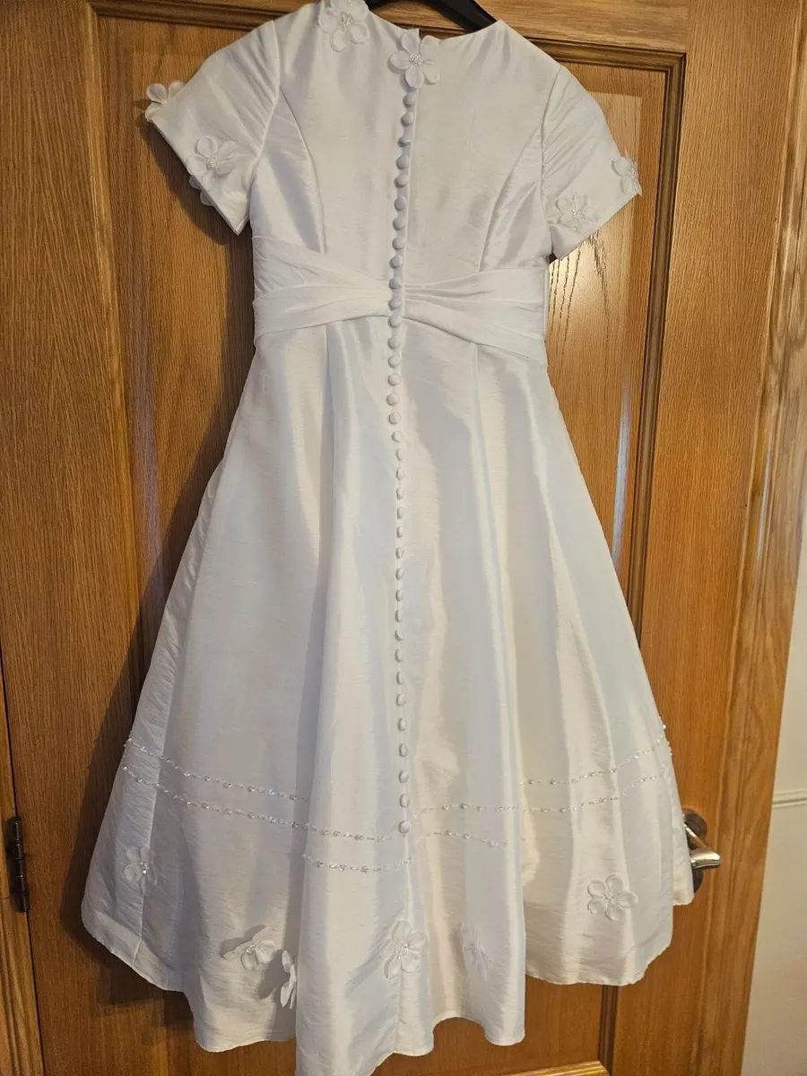Communion dress - Image 2