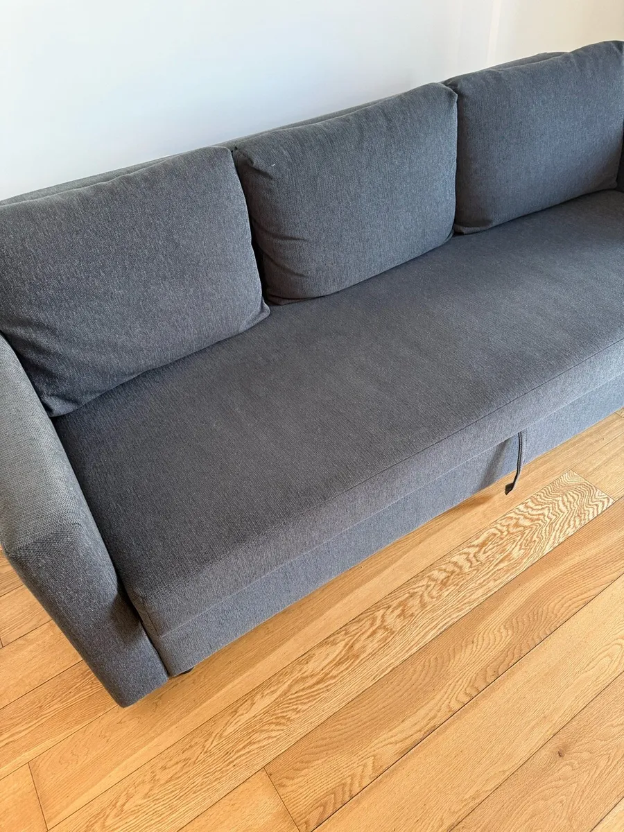 Sofa for sale - Image 3