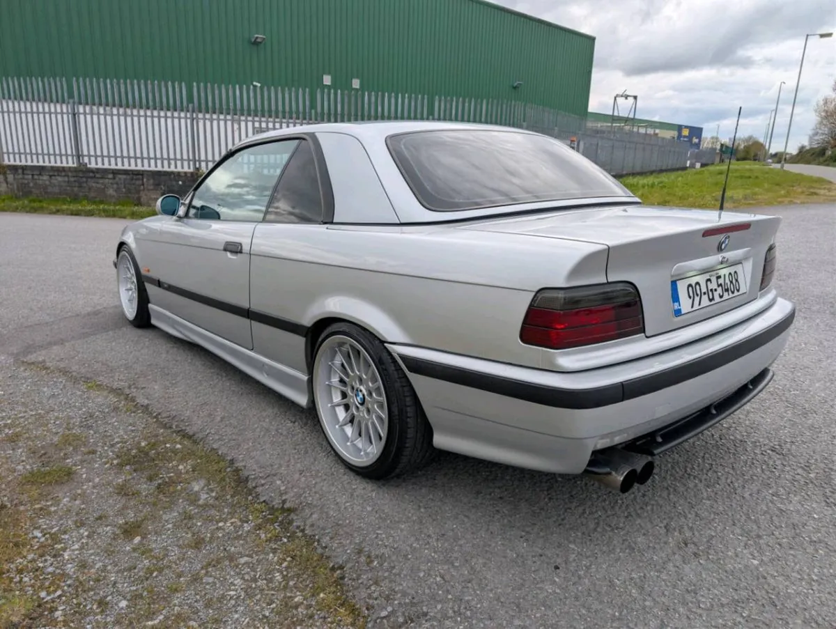 Bmw e36 convertible - Image 2