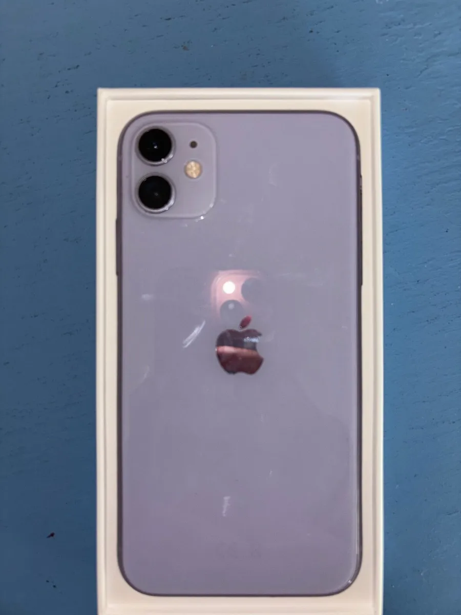 iPhone 11 128gb - Image 1