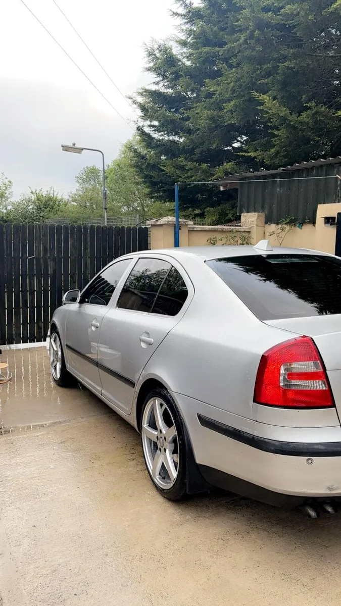 18" AKINA Magnum Alloys - Image 1