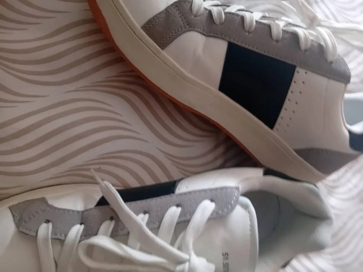 Boys River Island - Image 2