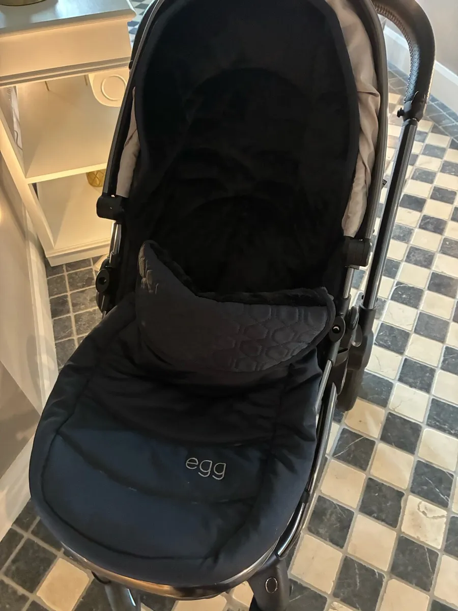 Egg 2 travel system - Image 4