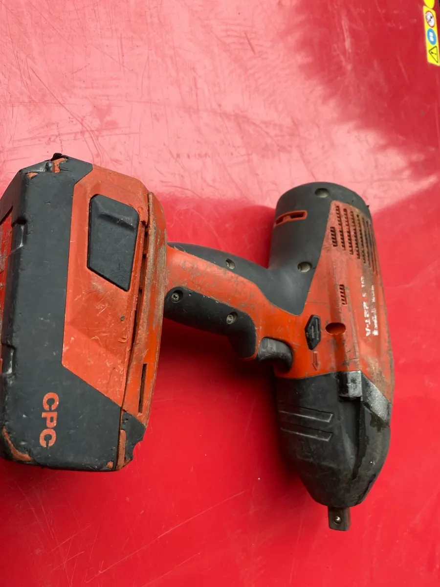 Hilti 1/2” impact wrench - Image 1