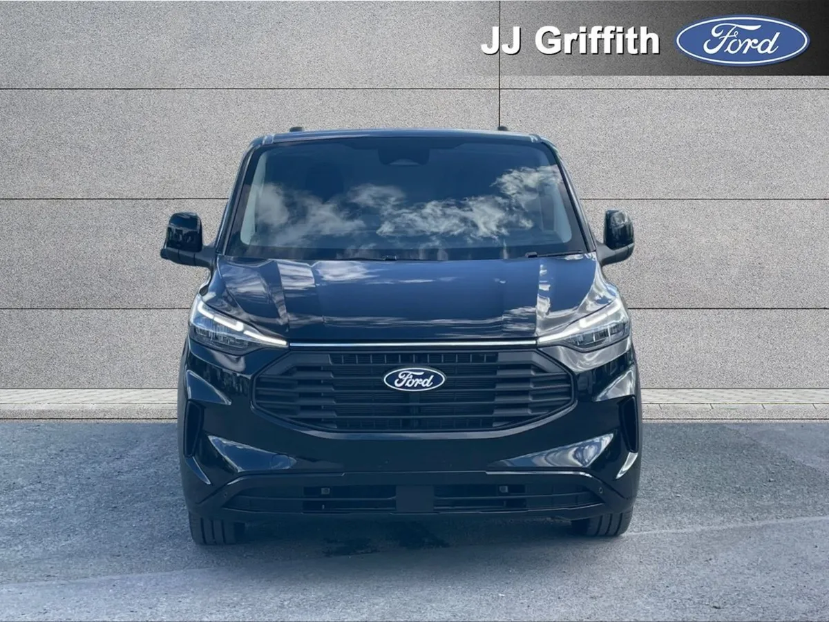 Ford Transit Custom 2.0 Diesel Automatic - Image 3