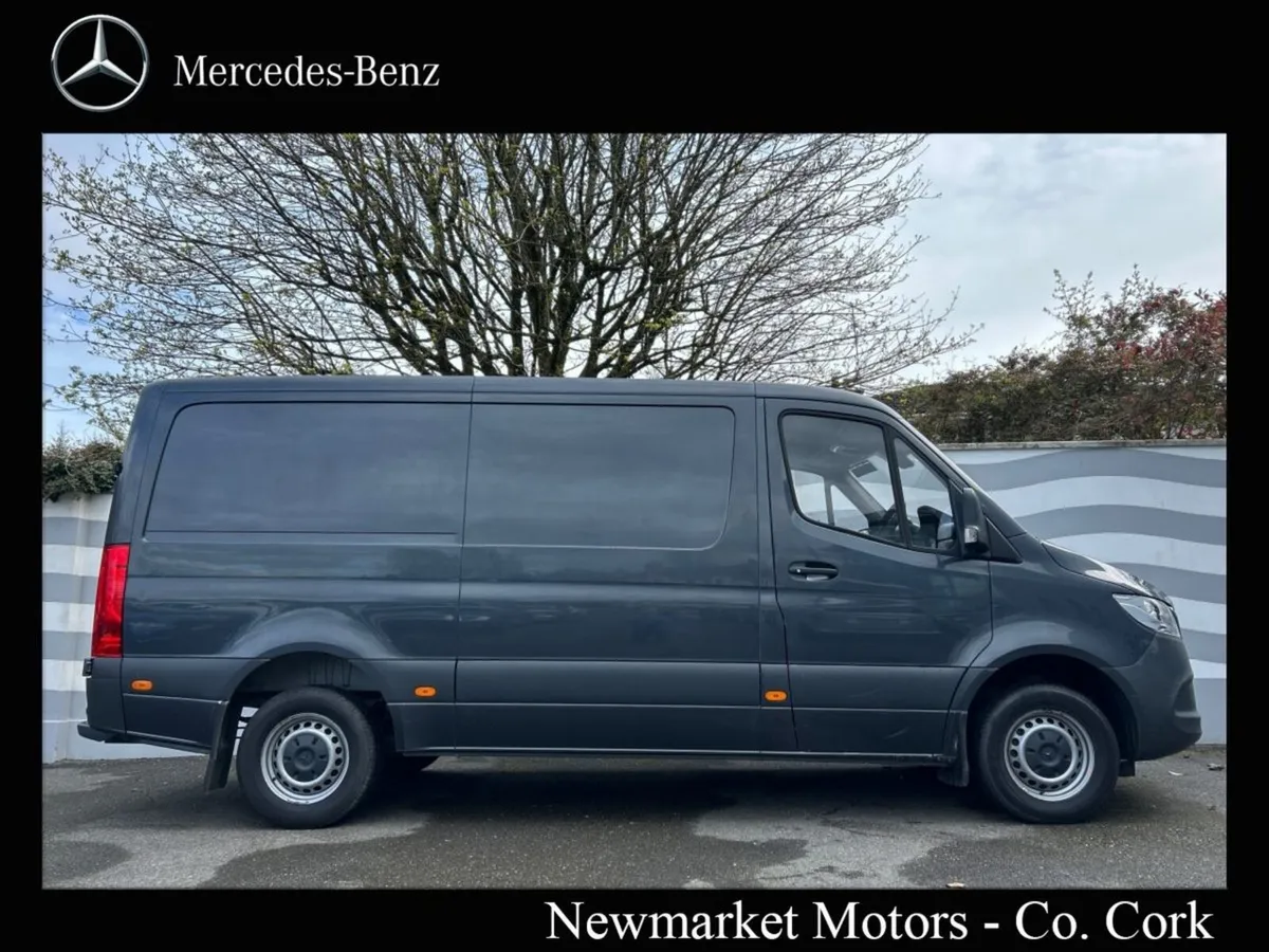 Mercedes-Benz Sprinter 170BHP AUTOMATIC MEDIUM WHE - Image 3