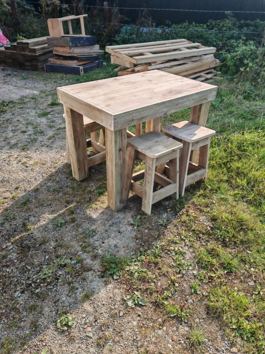 Handmade rustic table - Image 4