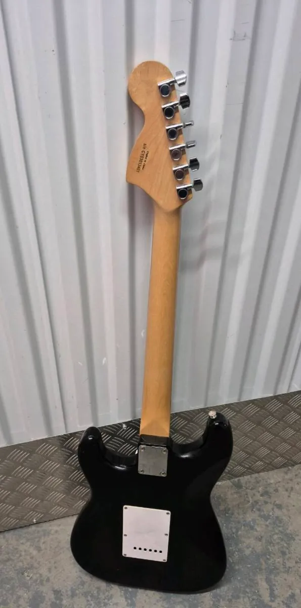 Squier Affinty Stratocastor - Image 4