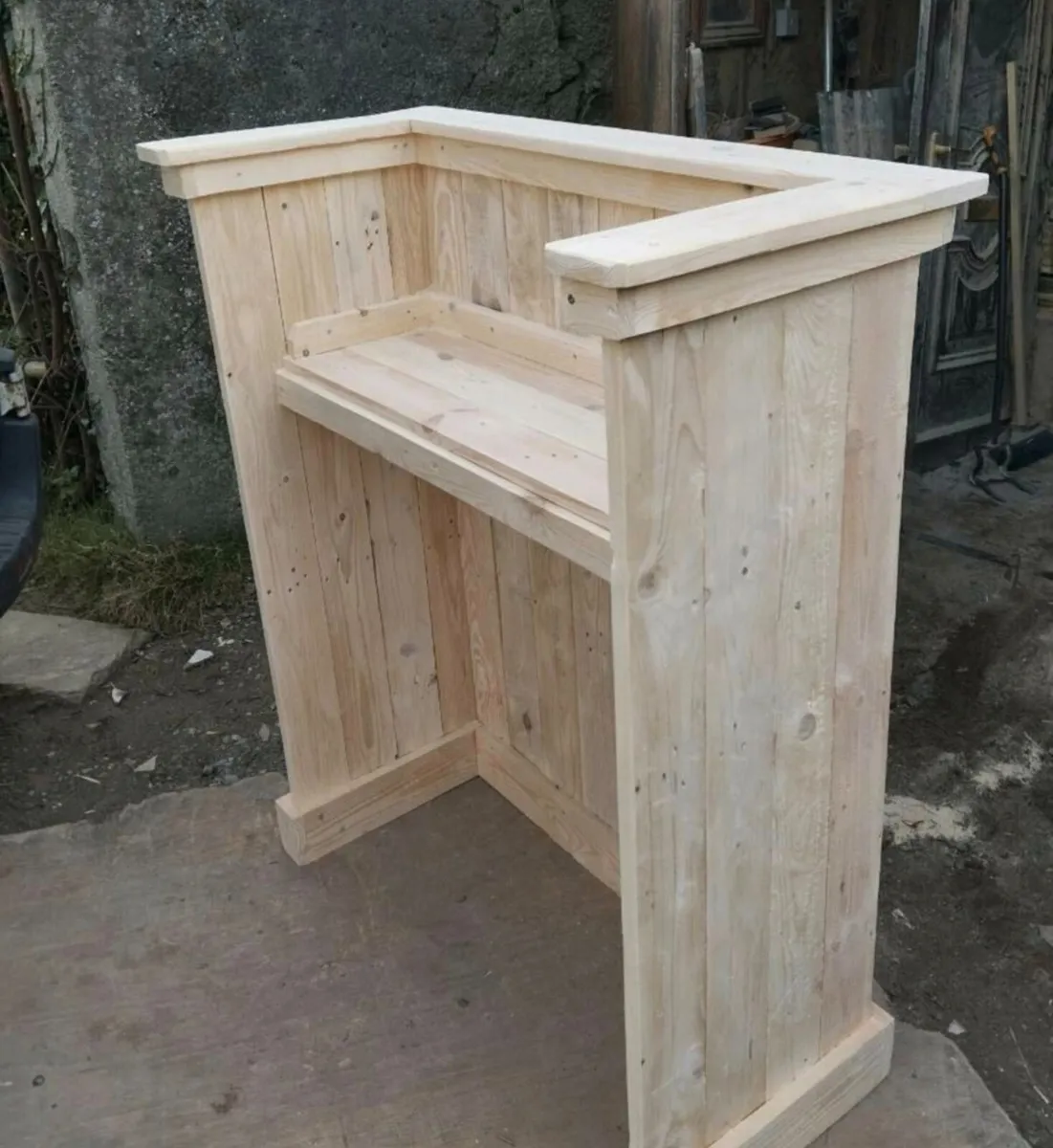 Handmade rustic reception desk - Image 3