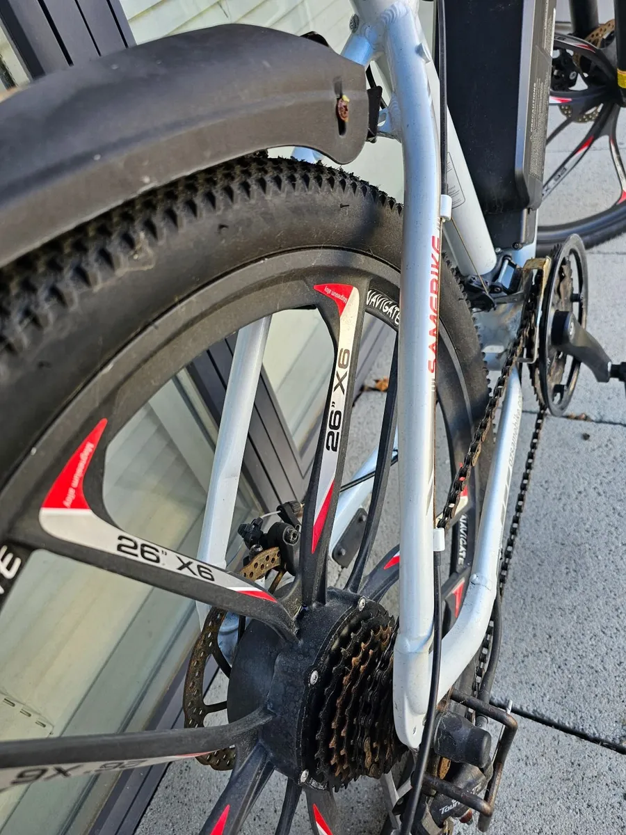 Electric Cruiser Bike – 26” Wheels - Image 4