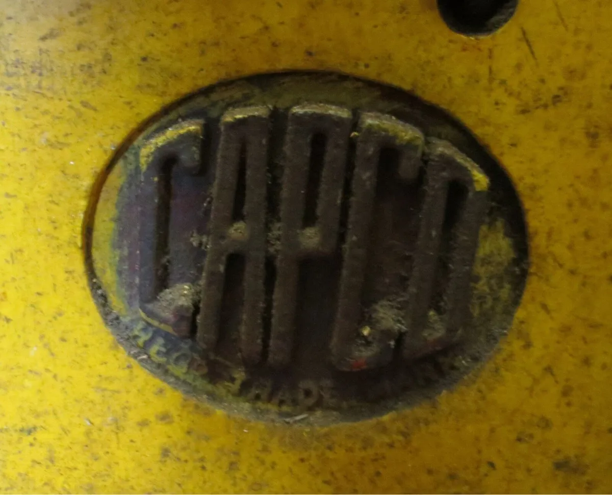 Single phase 240 v SURFACE GRINDER & mag chuck - Image 1