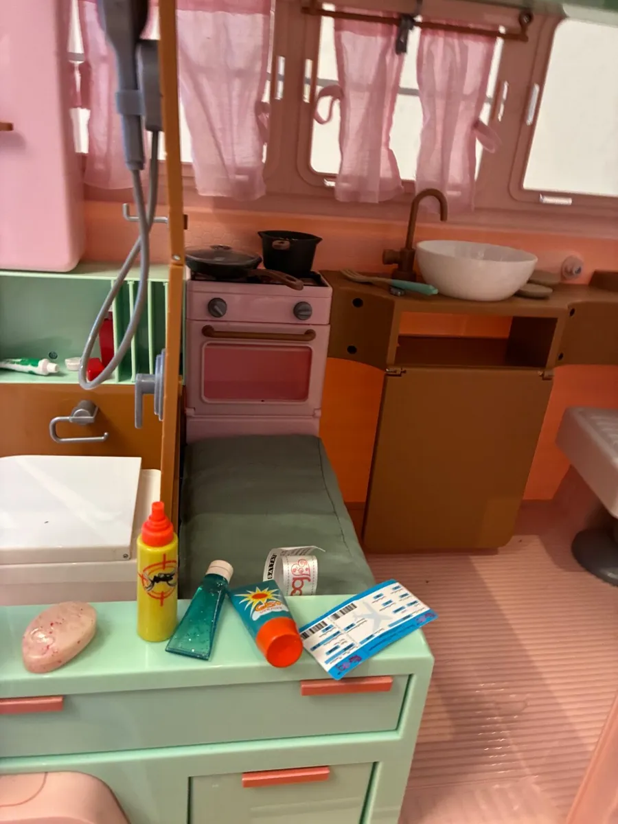 My generation doll Campervan Set - Image 2