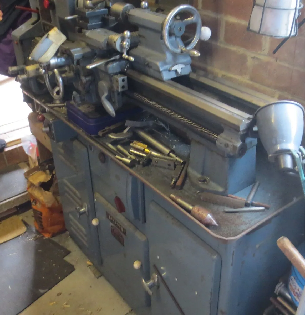 BOXFORD SINGLE PHASE LATHE WITH TOOLING - Image 1