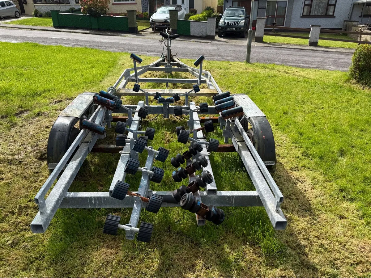 Boat trailer - Image 1