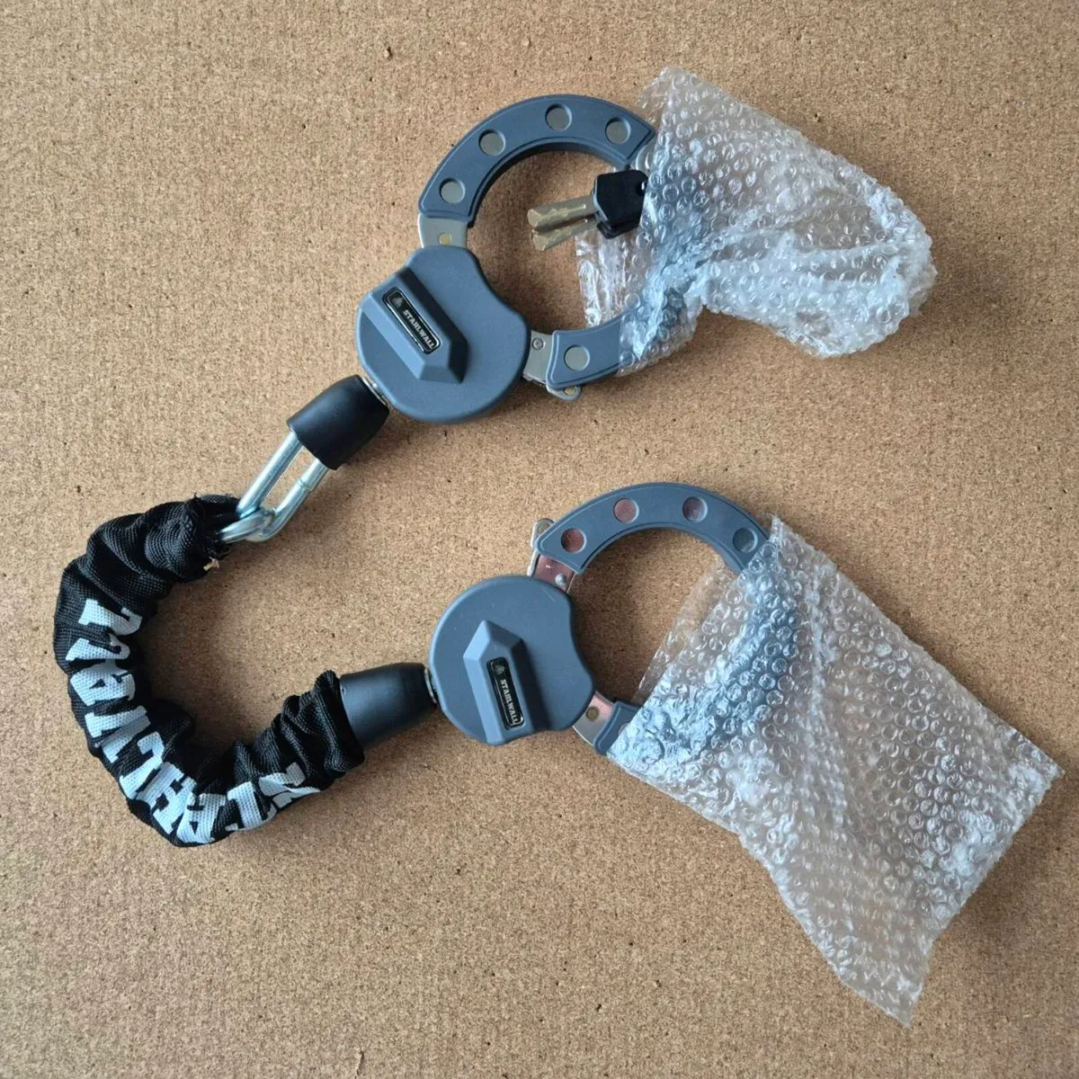 E-Scooter and Bike Heavy Duty Lock w Carry Bag - Image 3