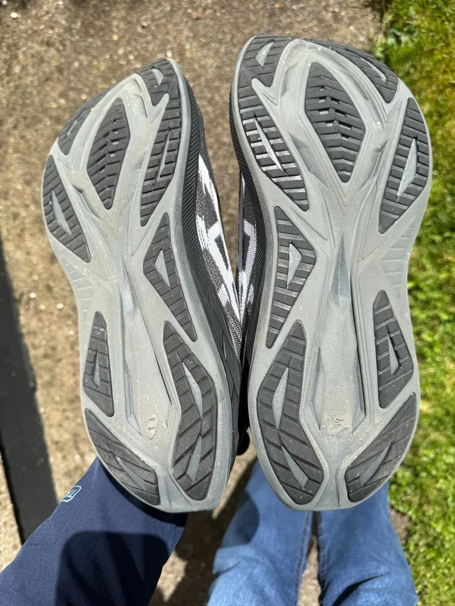 Asics Superblast 2 Black - Image 3