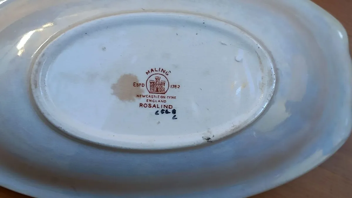 Vintage Maling 'Rosalind' Cream Lustre Oval Dish - Image 2