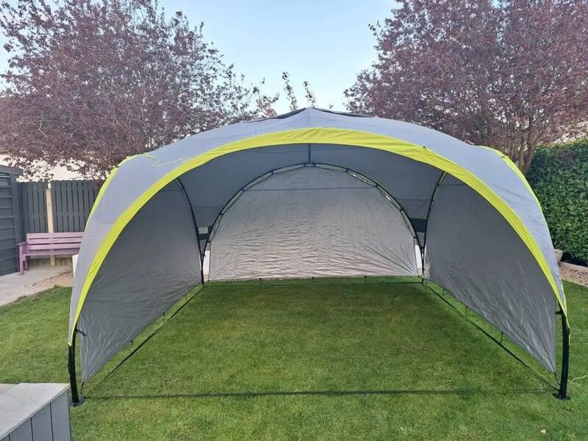 urban escape shelter - Image 1