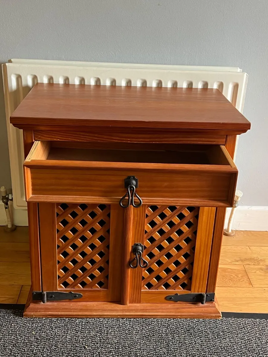 Bedside table - Image 2