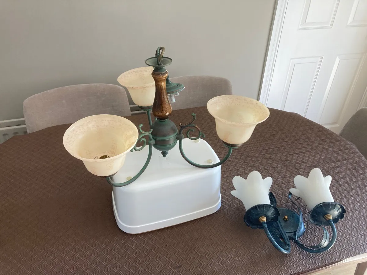 Light fittings - Image 1