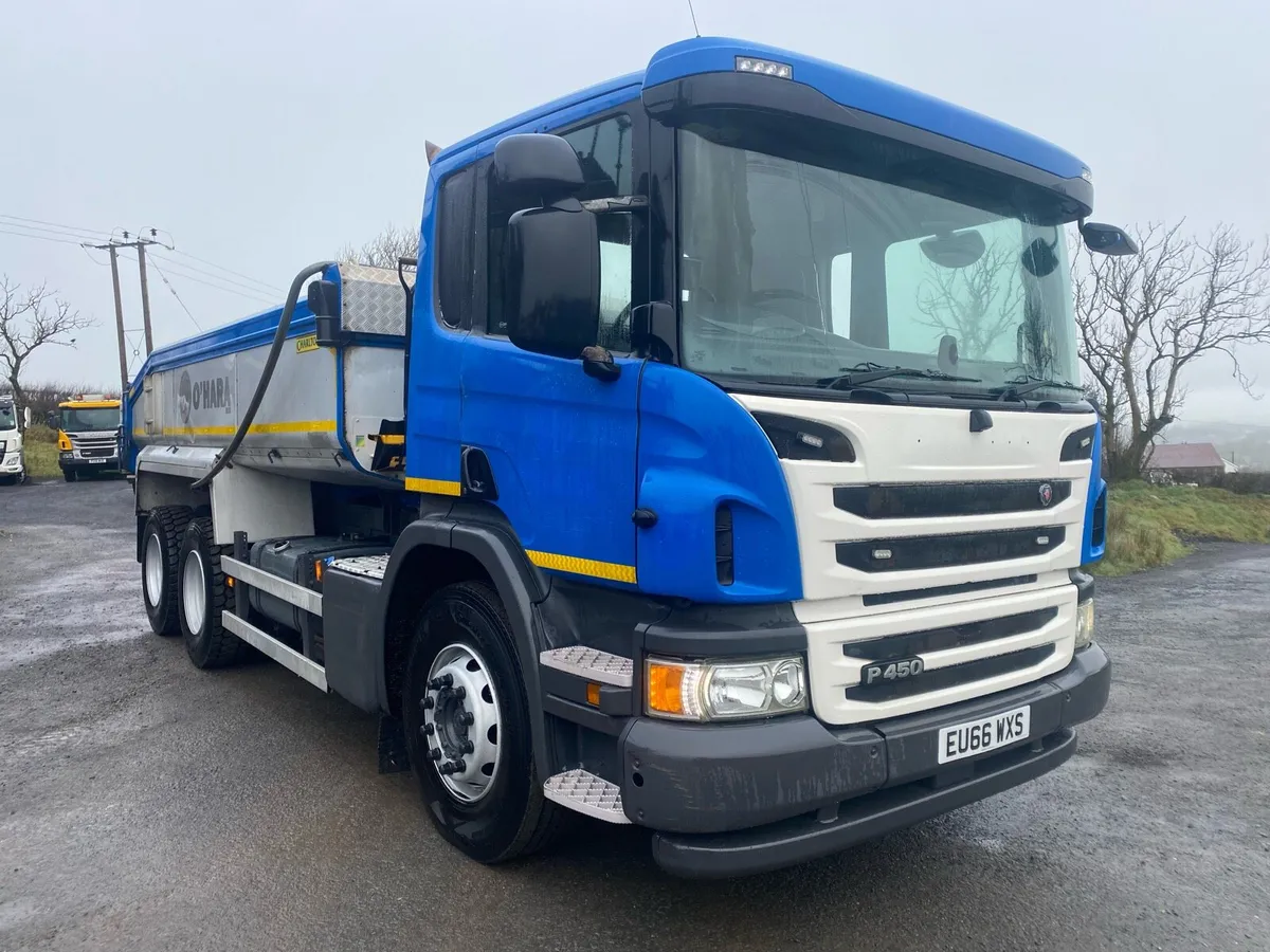 Scania P450 tipper - Image 2