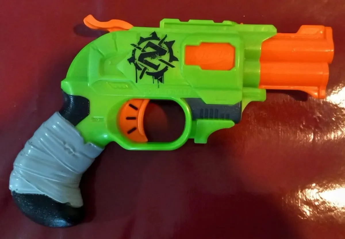 NERF and X-SHOT hand gun collection - Image 3