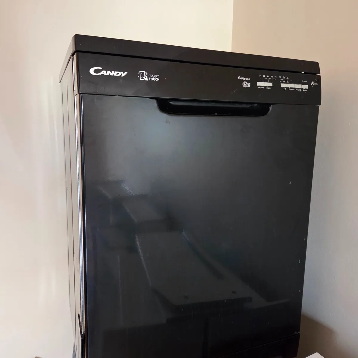 Dishwasher - Image 1