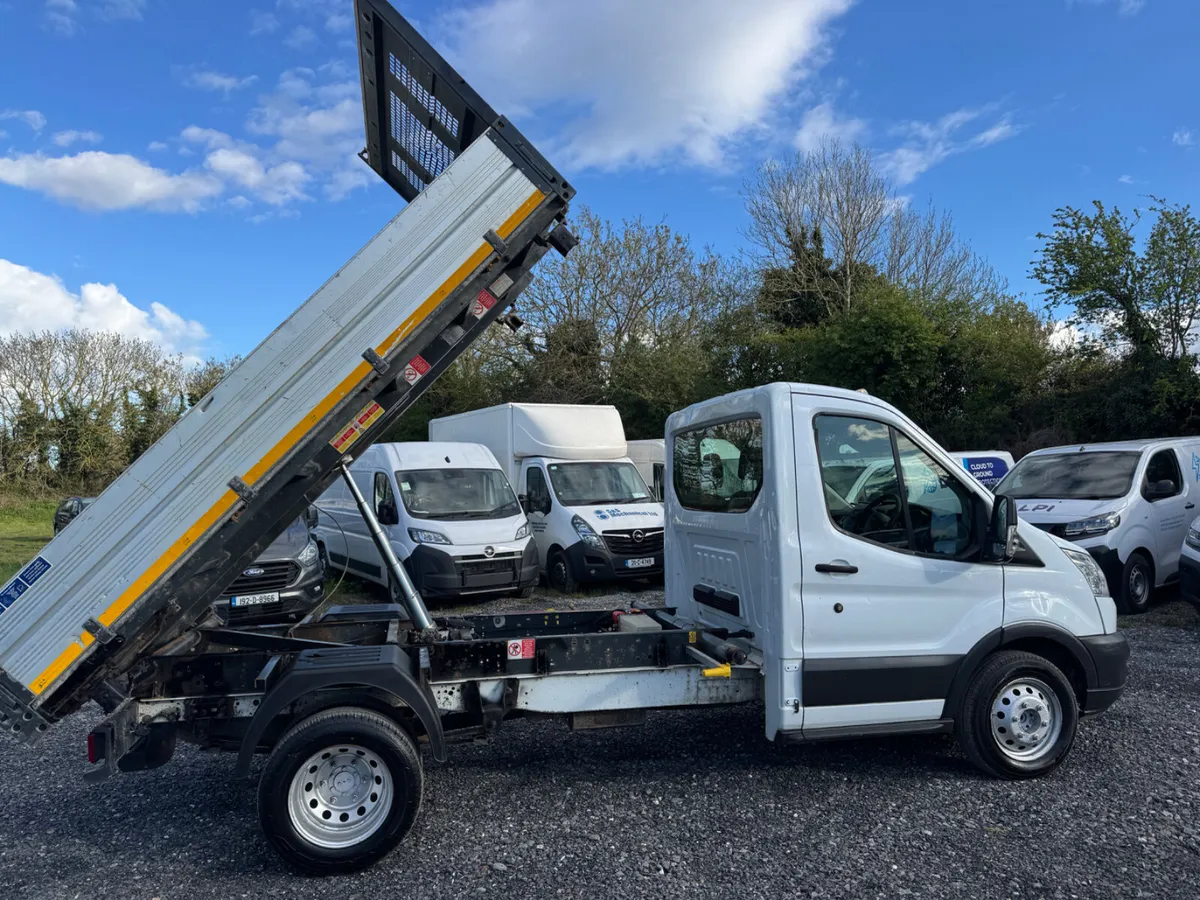 Ford transit 3 way tipper 2.2 engine cvrt 4/27 - Image 3