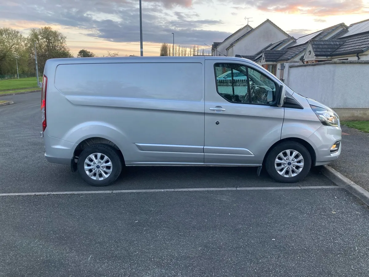 Transit Custom Limited SWB - Image 3