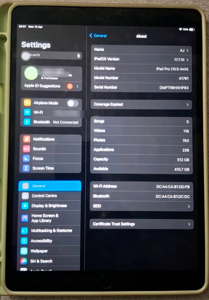 Apple iPad Pro 10.5" Space Grey 512GB WiFi - Image 2