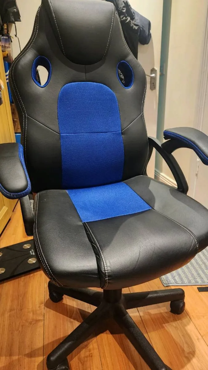 Gaming chair - Image 2