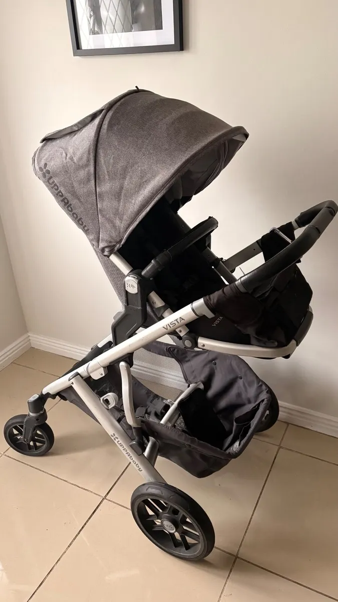 Uppa Baby Vista V2 buggy - Image 4