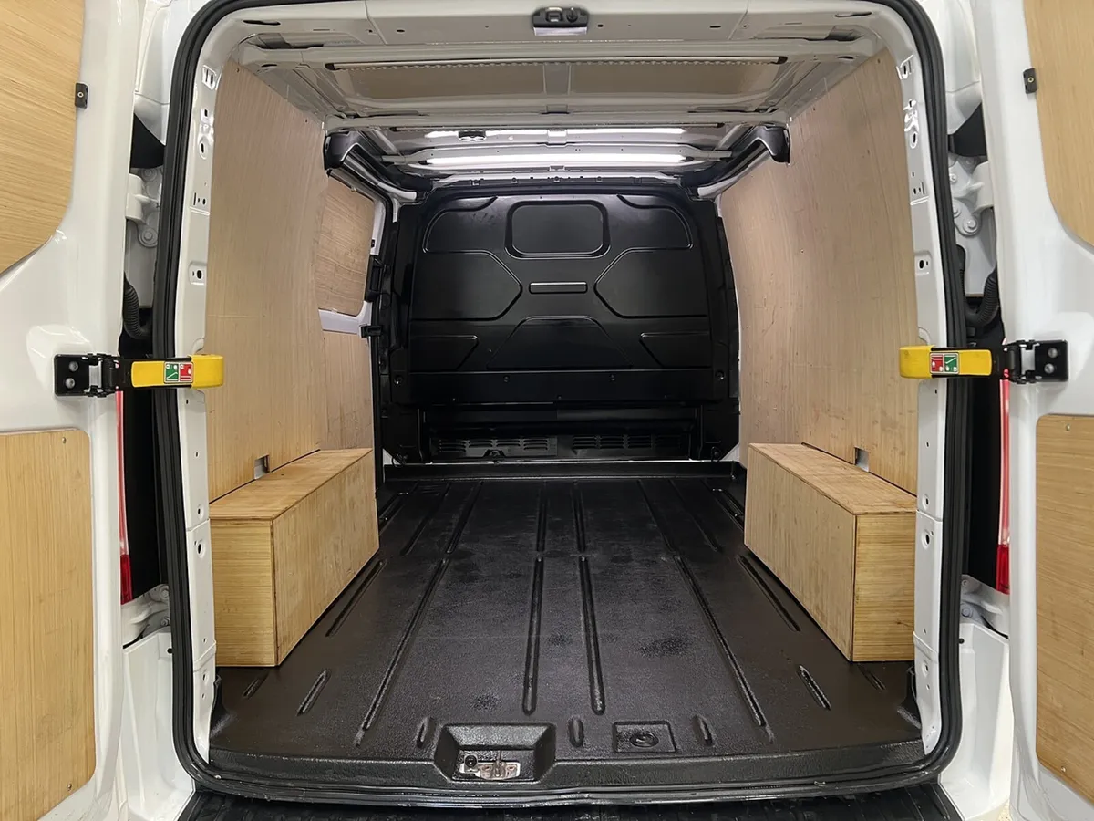 2023 Ford Transit Custom Panel Van - Image 2
