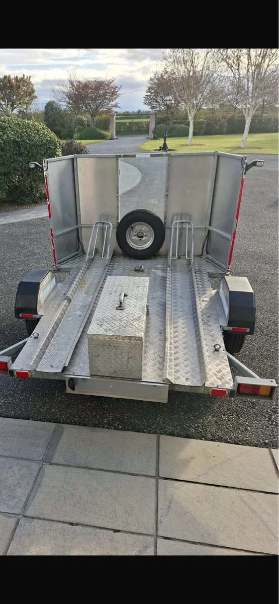 Twin Motorcycle Trailer Excellent - Image 1