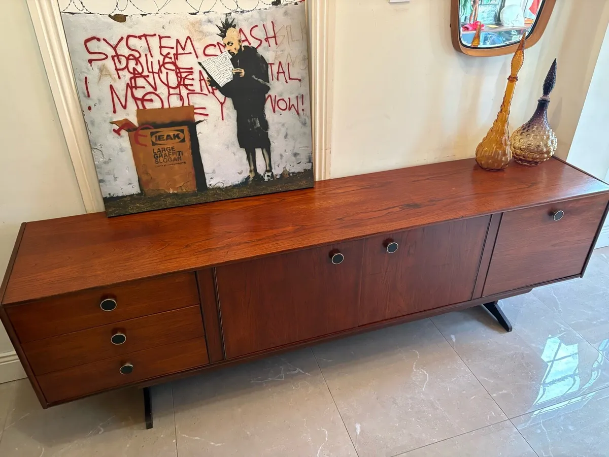 Retro vintage Mid-century Teak Credenza c1960s . - Image 3