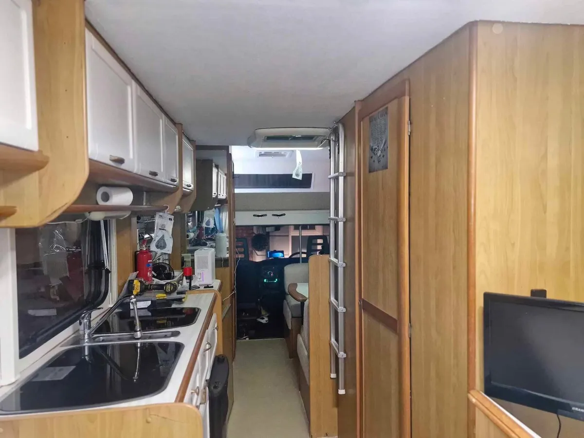 Campervan motorhome - Image 2