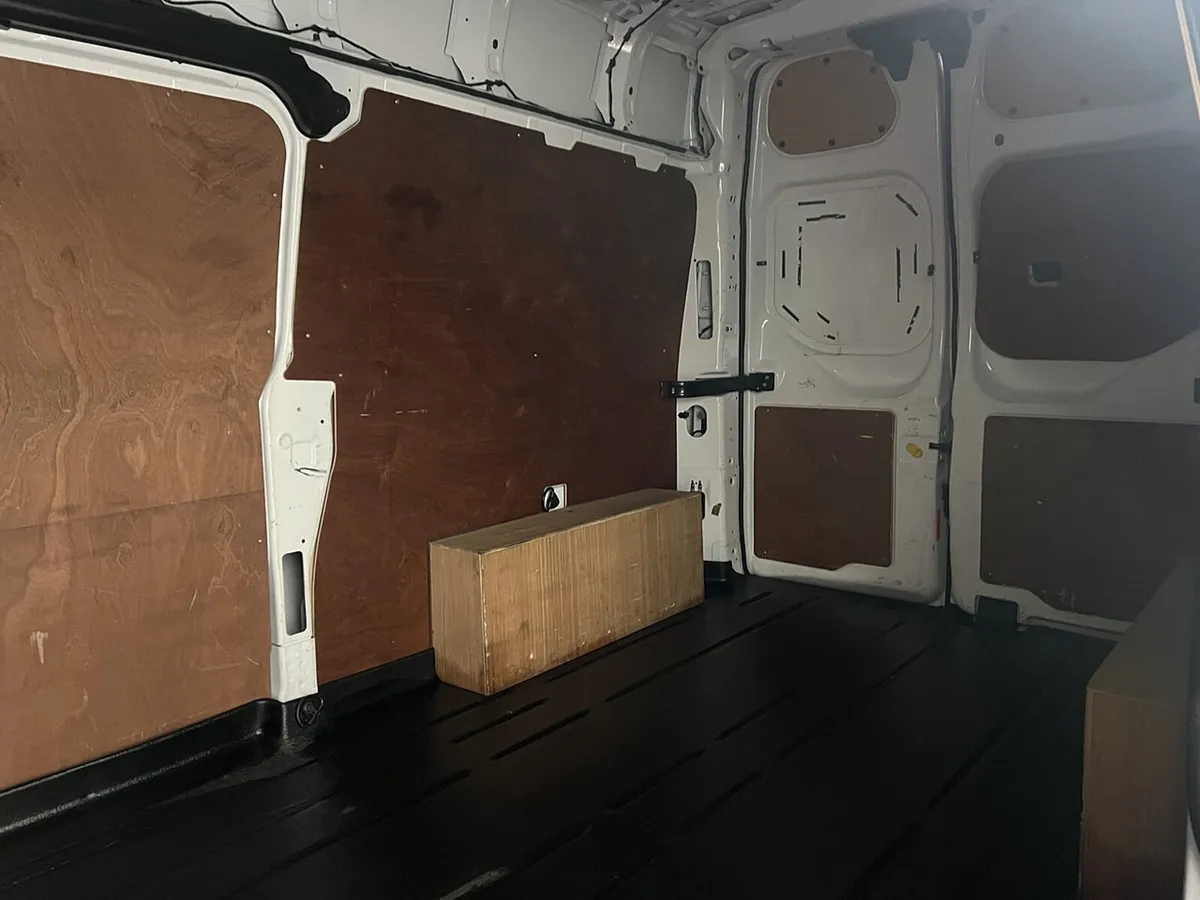 2022 Ford Transit Custom Panel Van - Image 3