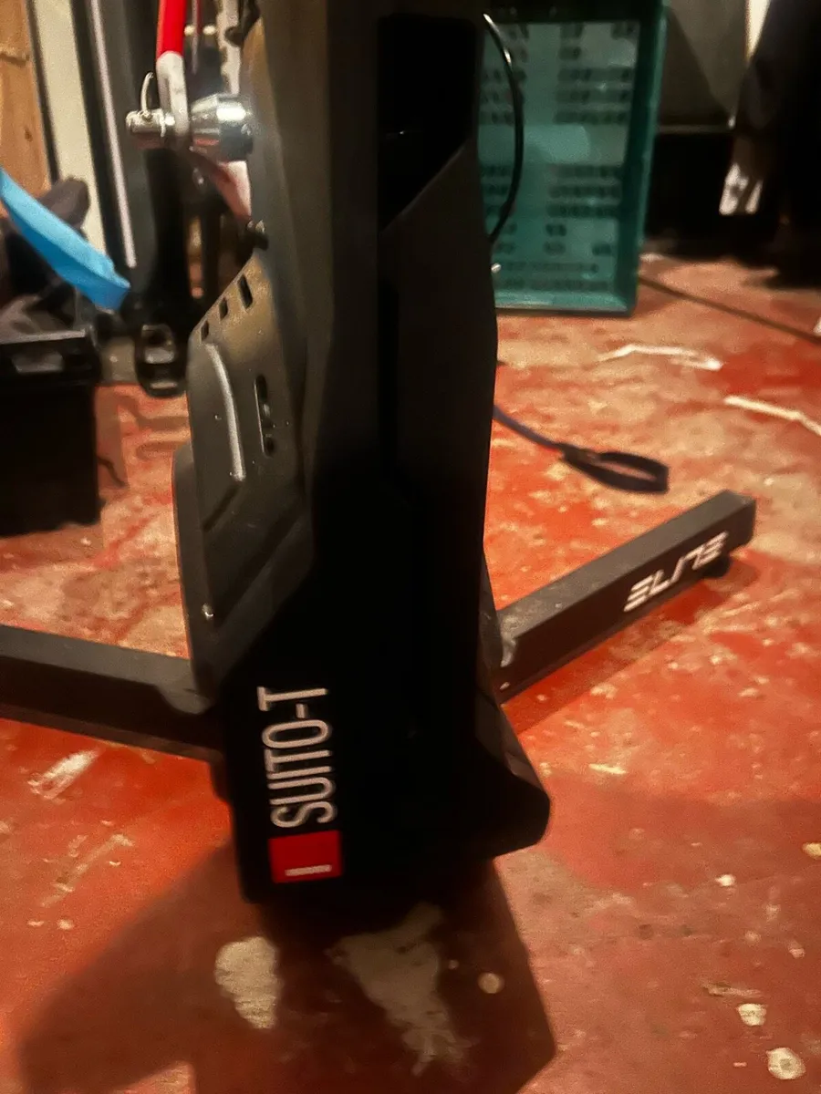 Suito T elite turbo trainer - Image 3