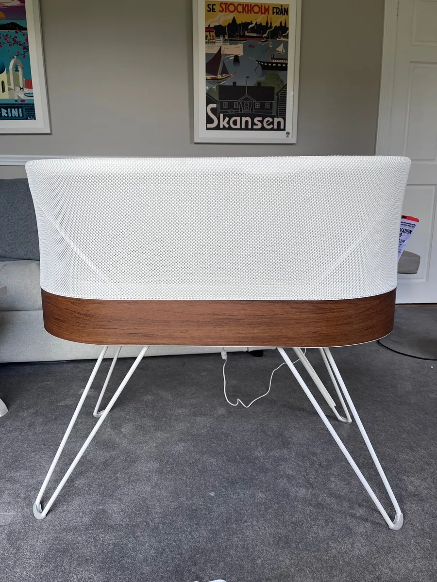 SNOO Bassinet - Image 1
