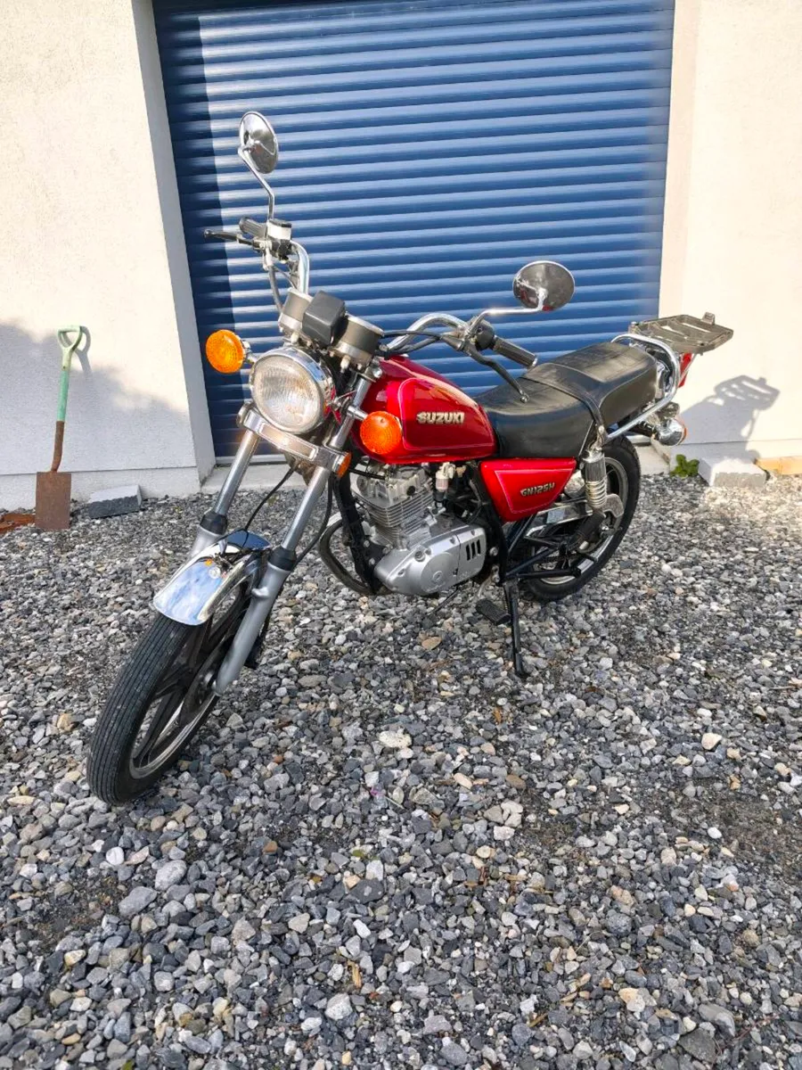 Suzuki gn 125 - Image 1
