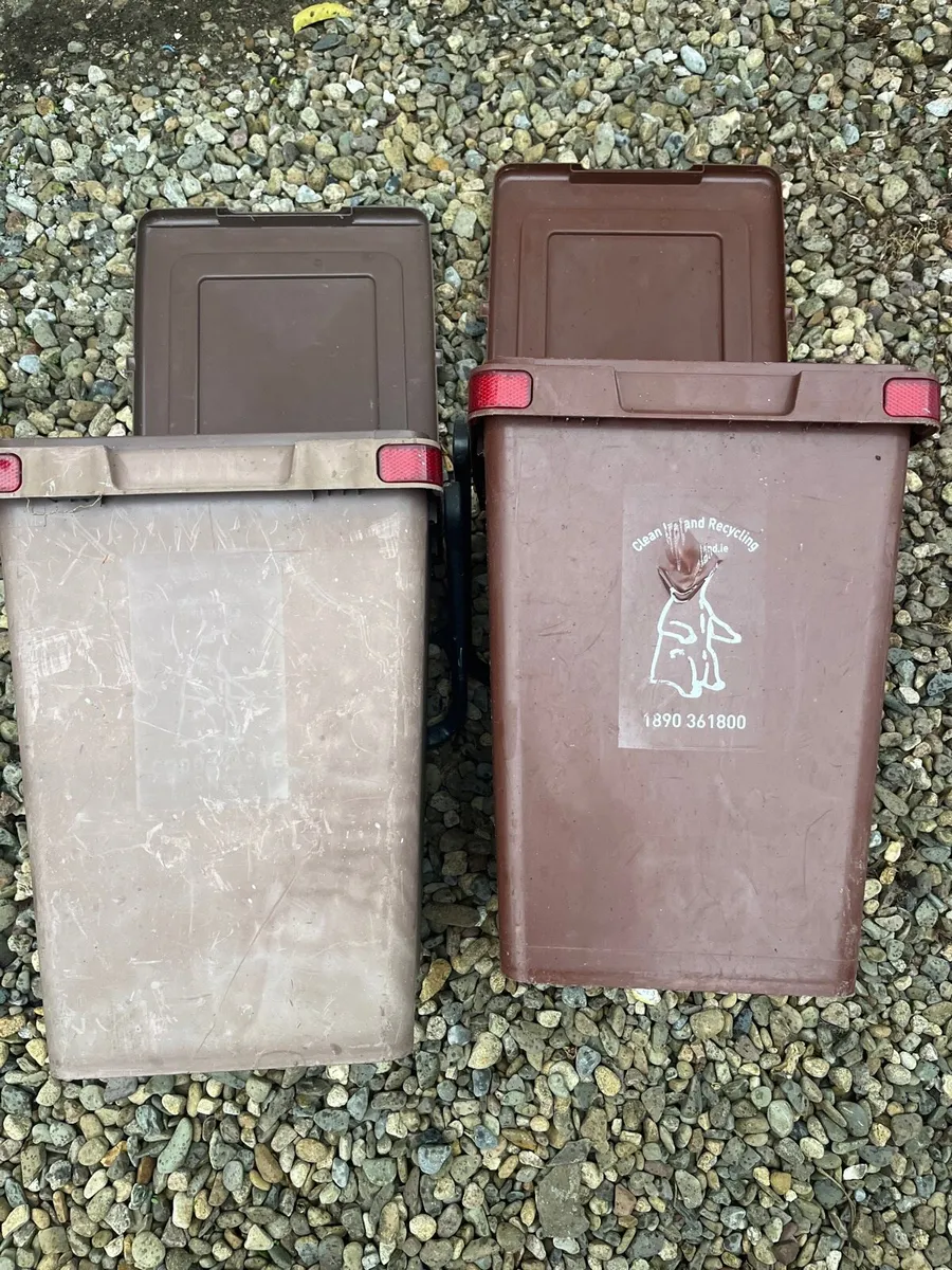 Two buckets for sale - Image 4