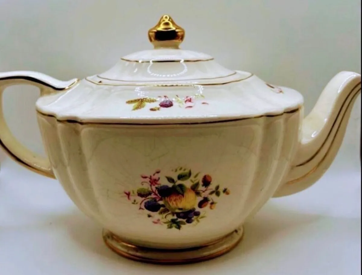 Antique 1930s Sadler Tea Pot - Image 2